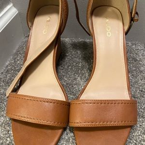 Aldo size 6.5 wedge